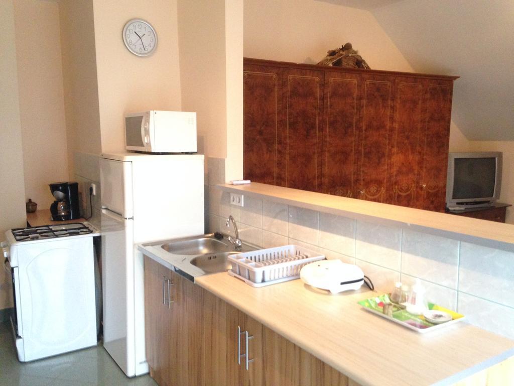 Szeman Kis Apartmanok Harkany Bagian luar foto